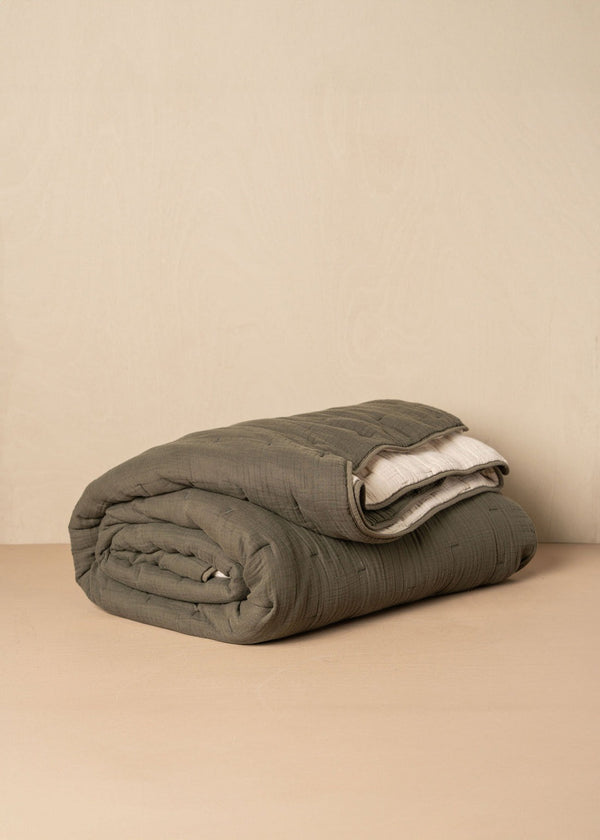 Enes Quilted Bed Cover / Olive