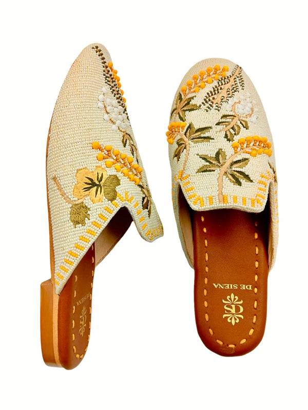 Meadow Beaded Slippers with Flower Pattern / Off White + Yellow