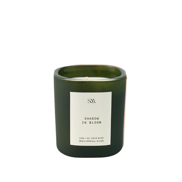Signature Scented Candle / In Bloom