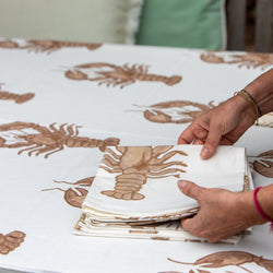Big Lobster Round Tablecloth / White + Coco