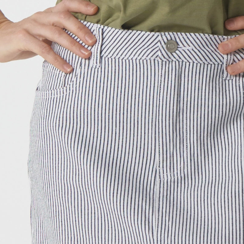 Stripe Knee Length Skirt / Navy + White