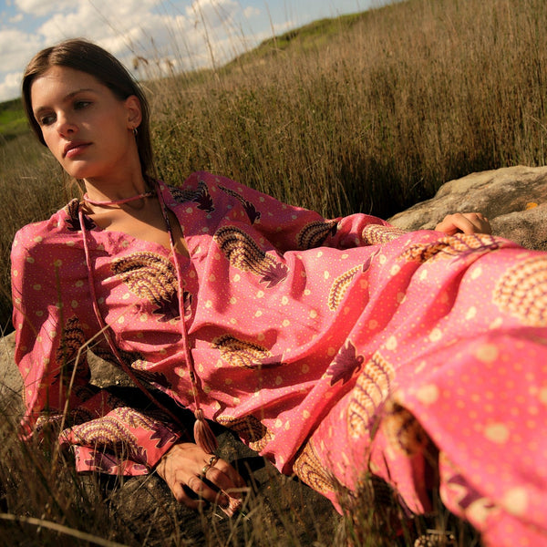 Leandra Dress / Tide Hibiscus