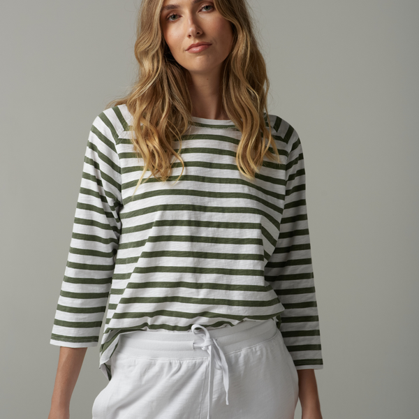 3/4 Stripe Raglan Sleeve Tee / White + Fairway Green