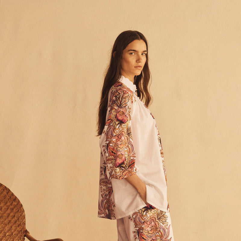 Bel Fiore Trellis Scallop Billow Sleeve Blouse