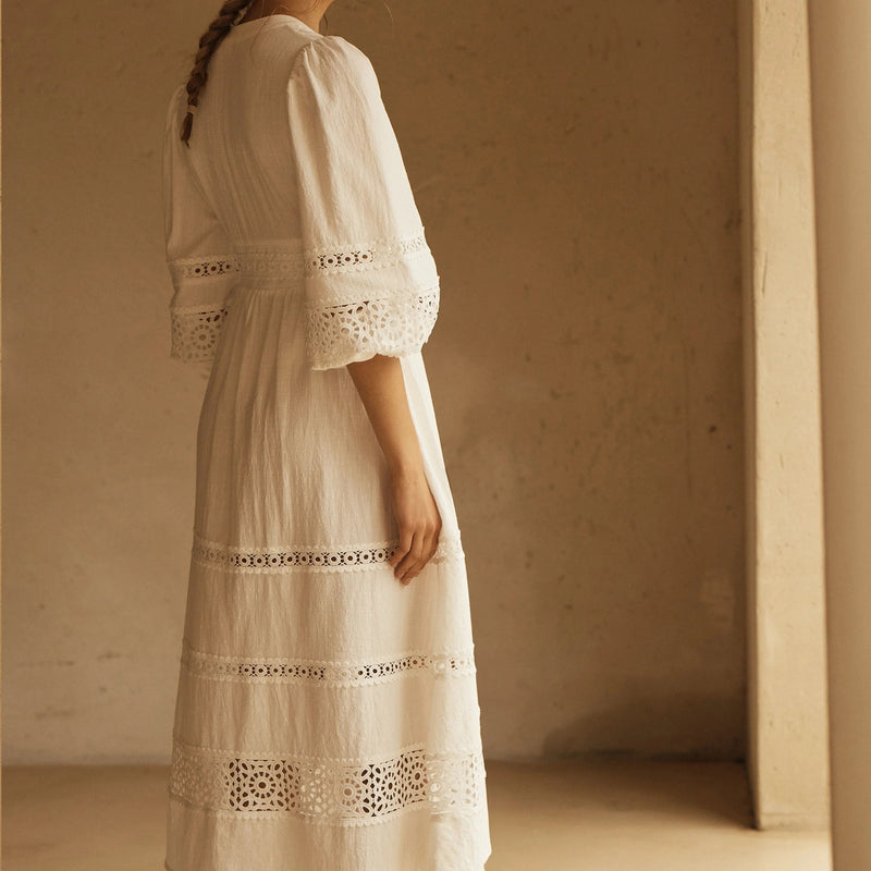 Bianca Lace Midi Dress / White