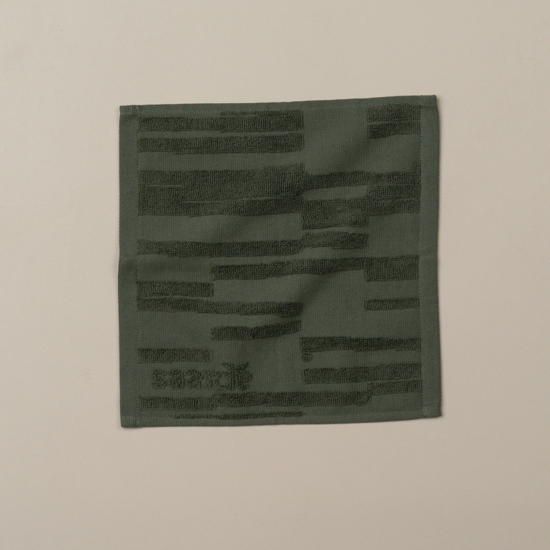 Architectural Face Washer / Dark Olive