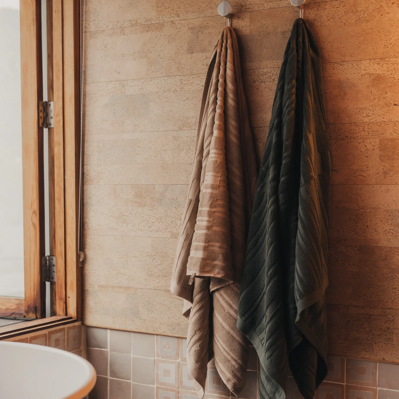 Architectural Bath Sheet / Dark Olive