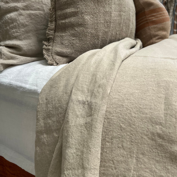Basics Flat Sheet King / Natural