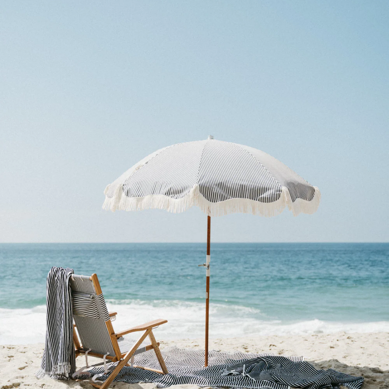 The Beach Towel / Laurens Navy Stripe