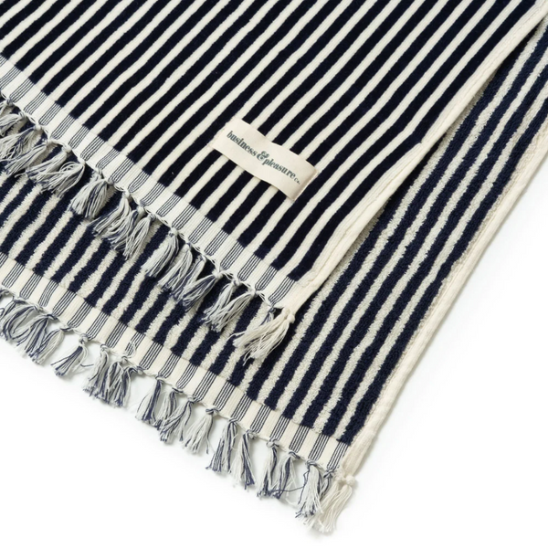 The Beach Towel / Laurens Navy Stripe