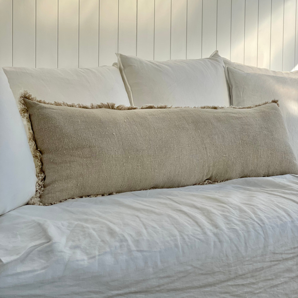 Briar Oblong Reversible Frayed Cushion / Natural + White