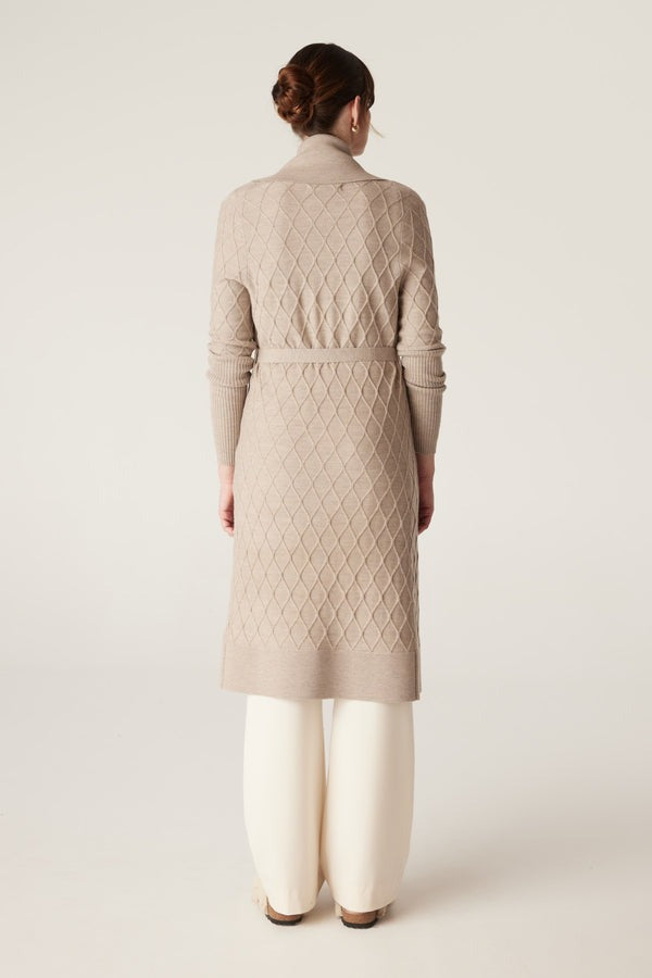 The Victoria Merino Cardigan / Pebble