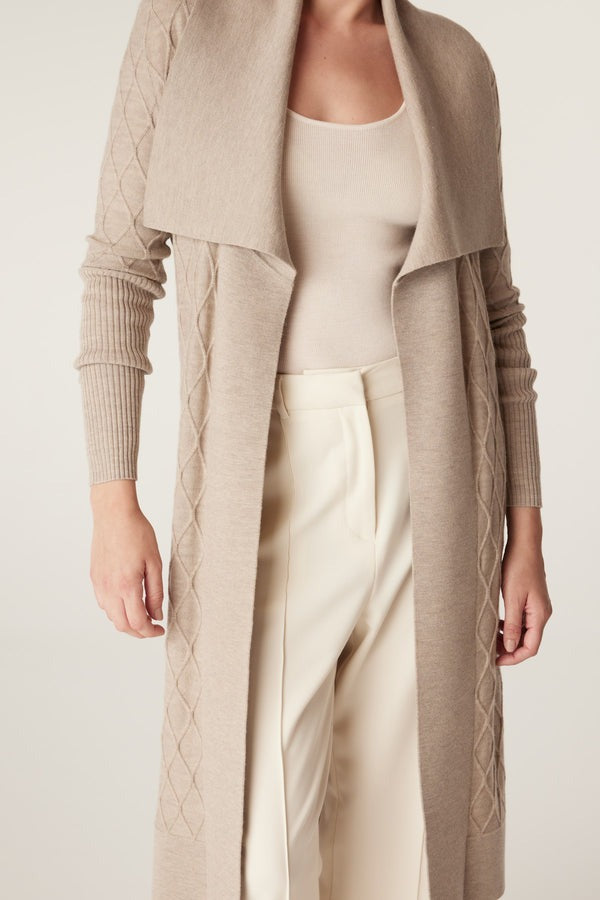 The Victoria Merino Cardigan / Pebble