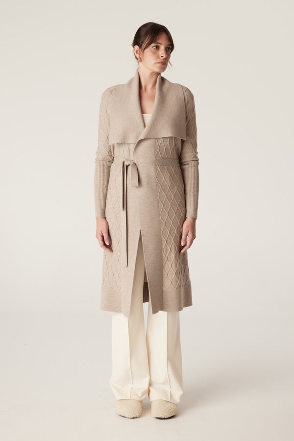 The Victoria Merino Cardigan / Pebble