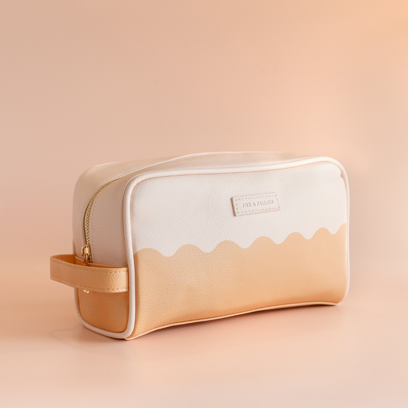 Ripple Wash Bag / Caramel