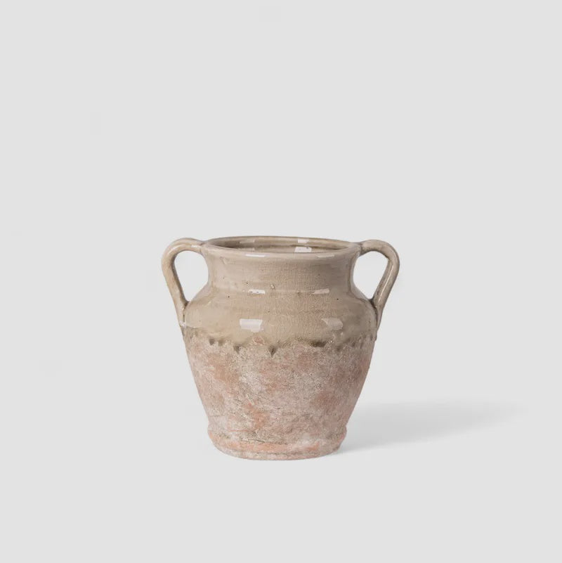 Chari Pot/ Stone