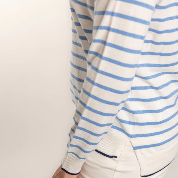Stripe Crew Neck Jumper / White + Blue