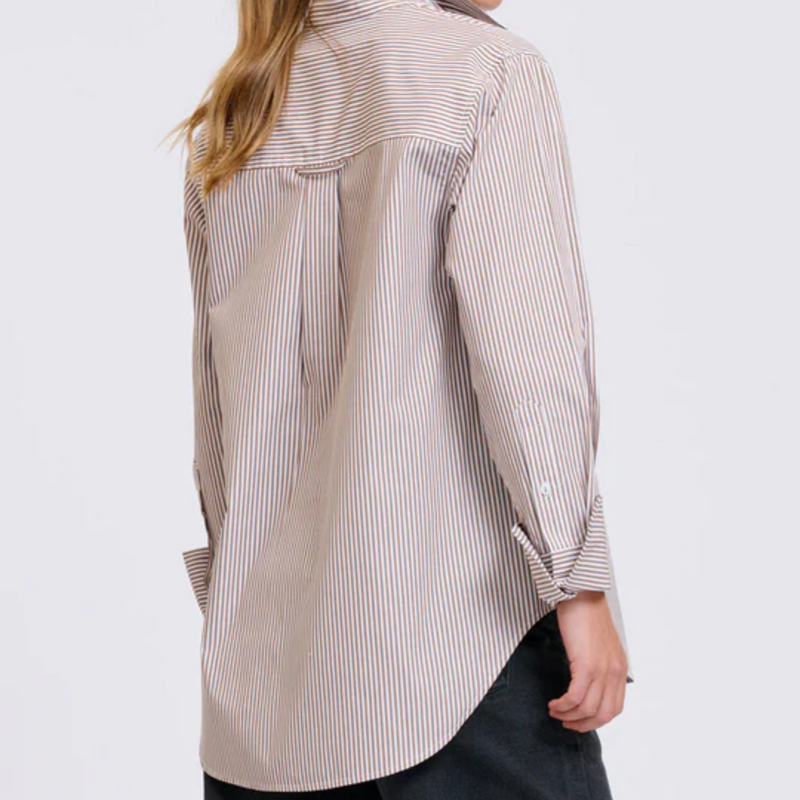 Elodie Girlfriend Shirt / Chocolate Skinny Stripe