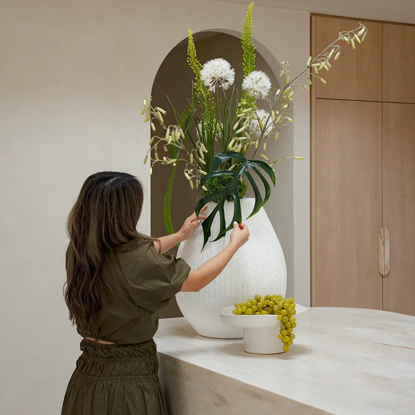 Fisko Pedestal Stand 15 x 33cm / White