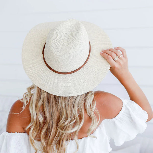 Pananma Hat with Tan Band / Natural
