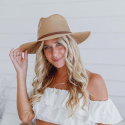 Panama Hat with Tan Band / Tan