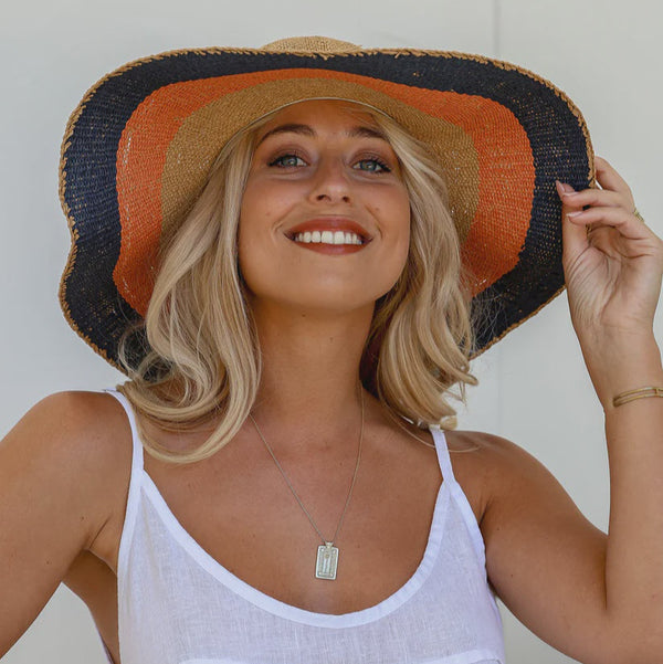 Wide Brim Hat / Coral