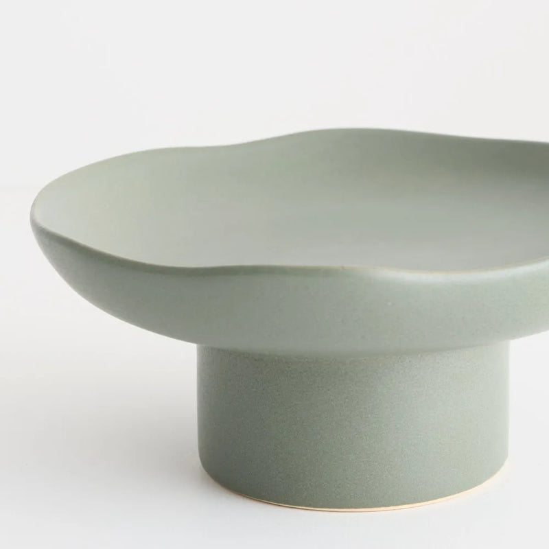 Fisko Pedestal Stand 15 x 33cm / Olive