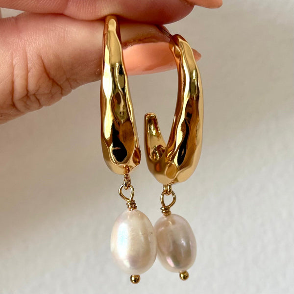 Luxe Drop Pearl Earrings