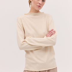 The Funnel Neck Top / Vanilla