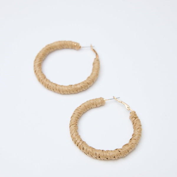 Sandra Earrings / Natural