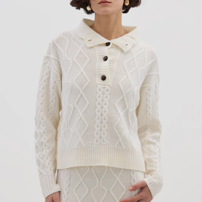 Heart Cable Button Neck Sweater / Panna