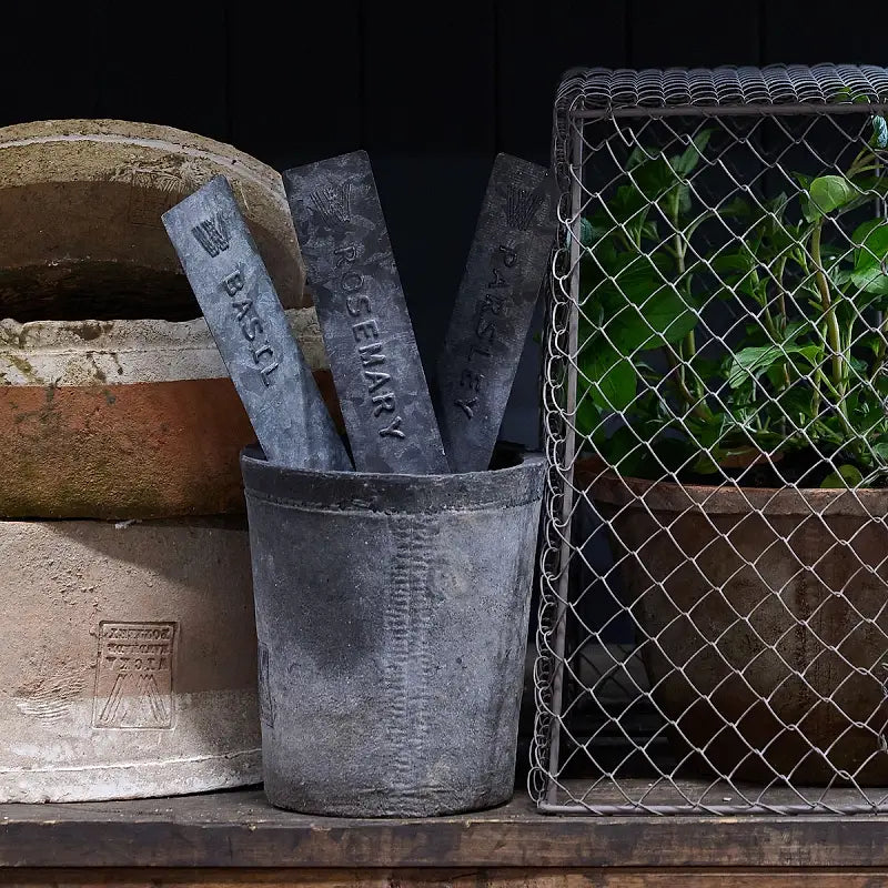 Herb Stakes Set 5/ Gunmetal