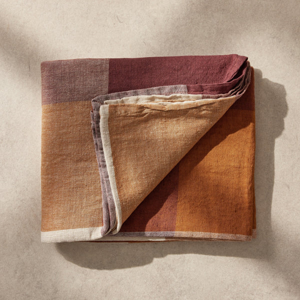 Harriet Tablecloth 160 x 260 / Eggplant