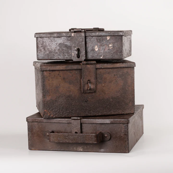 Iron Box