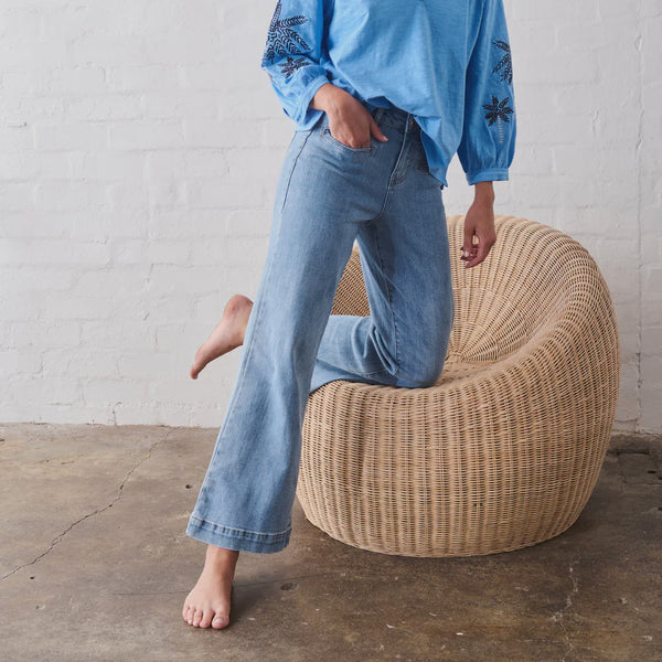 Freya Jean / 70'S Blue