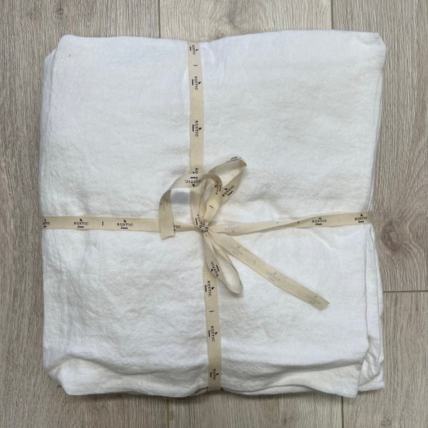Basics Fitted Sheet King / White