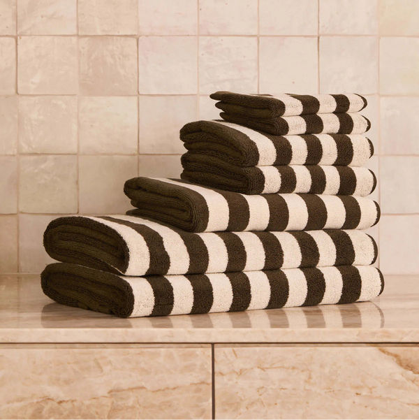 Raye Bath Towel / Olive