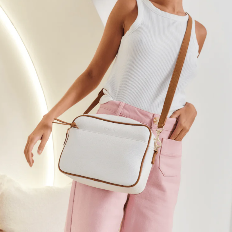 Leah Cross Body Dual Tone Bag / White + Tan