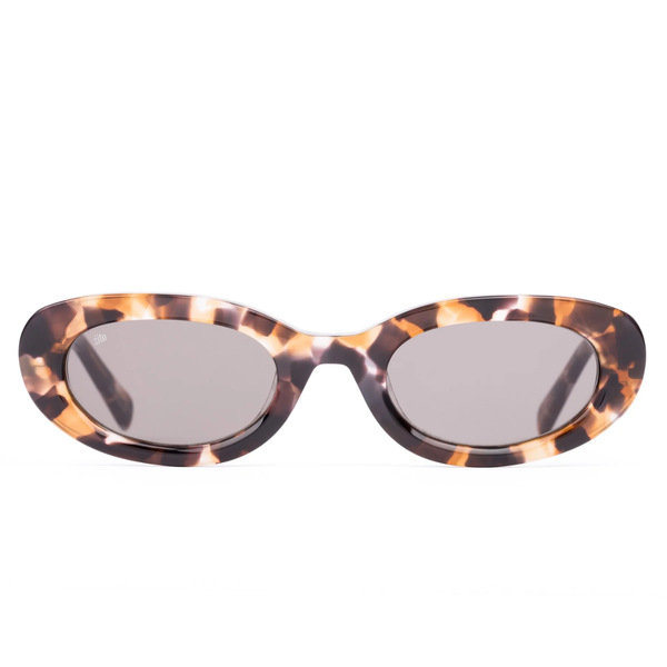 Lourdes Sunglasses / Pebble Tort + Grey