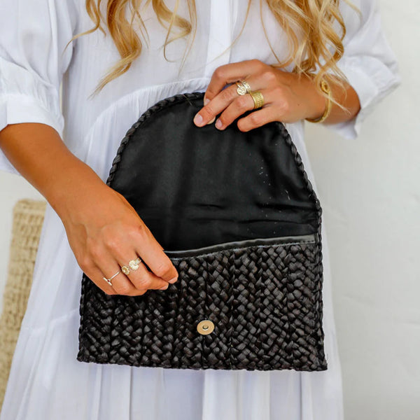 Envelope Clutch Bag / Black