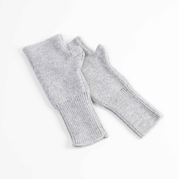 Julia Mittens / Light Grey