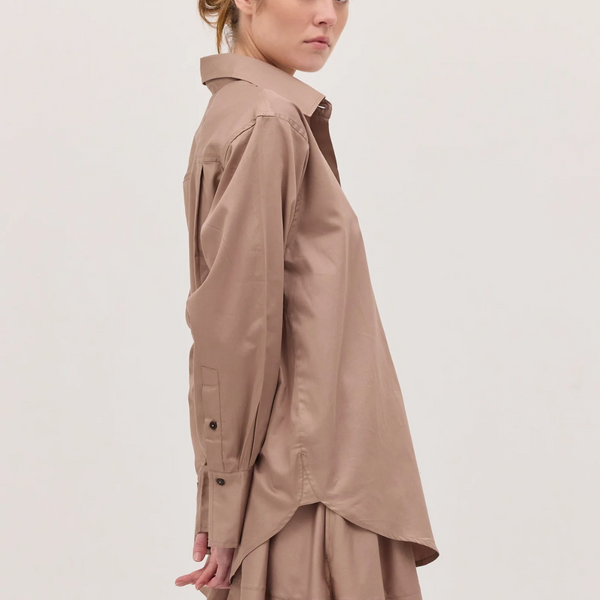 The Classic Shirt / Mocha