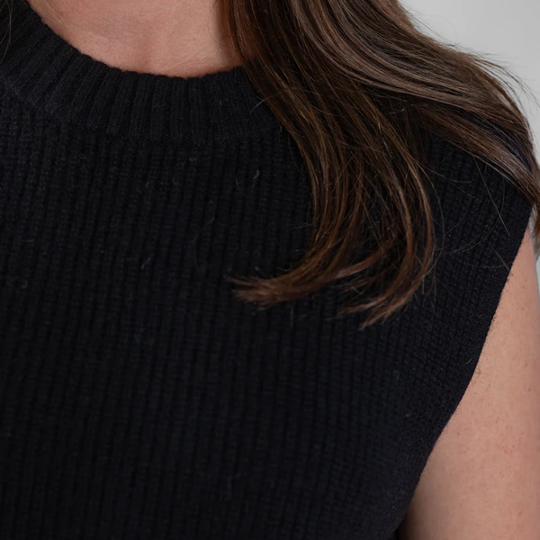 Ribbed Vest / Black