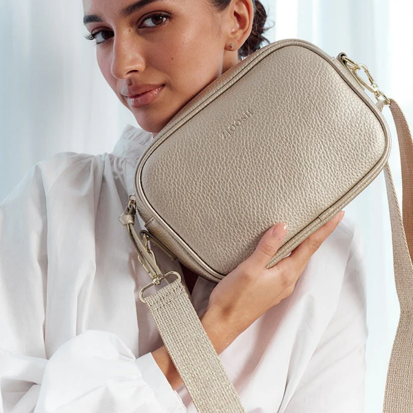 Ruby Sports Cross Body Bag / Gold