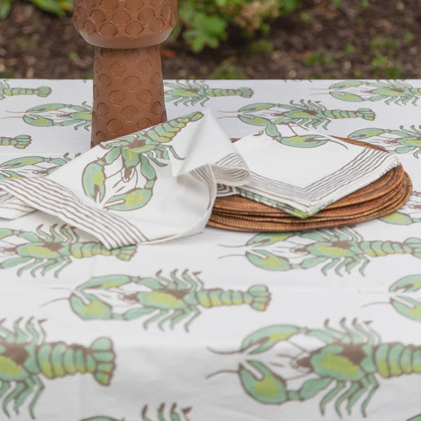 Big Lobster Round Tablecloth / Reef