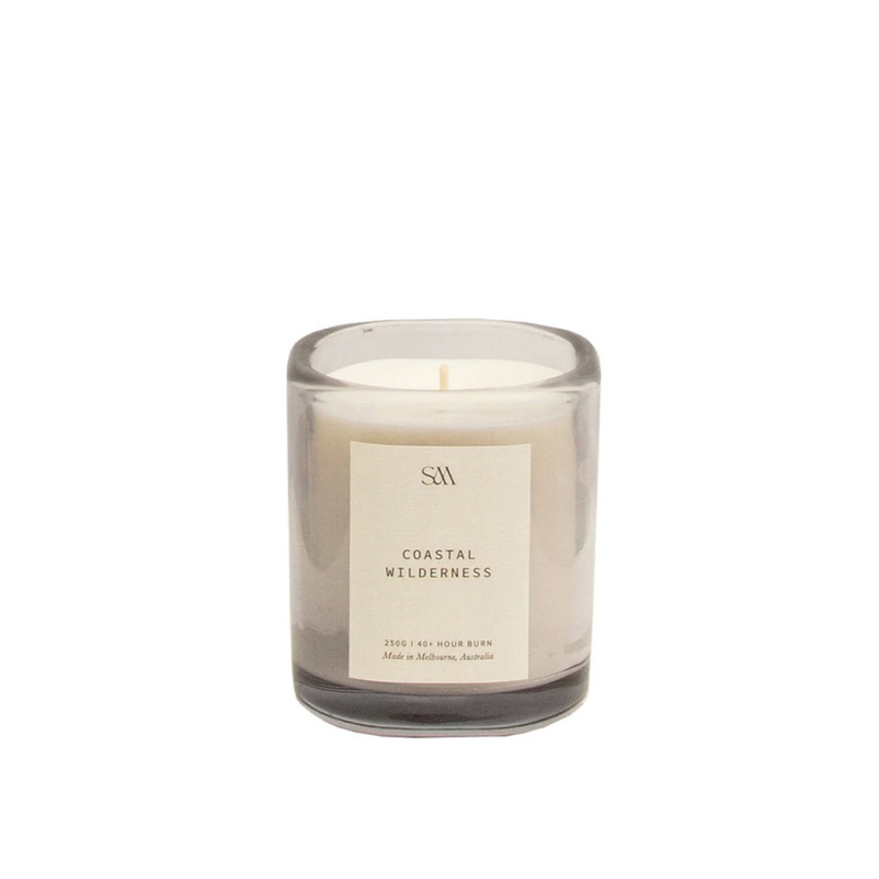 Signature Scented 250g Candle / Coastal Wilderness