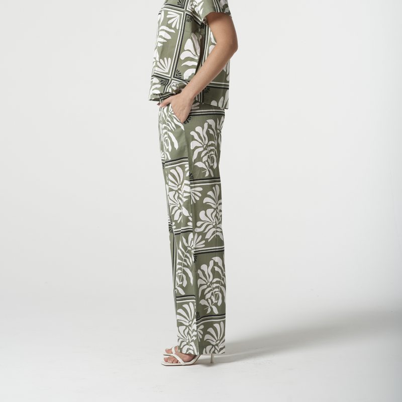 Soft Ankle Pant / Sage Green