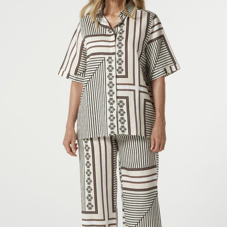 Square Cut Shirt / Large Square