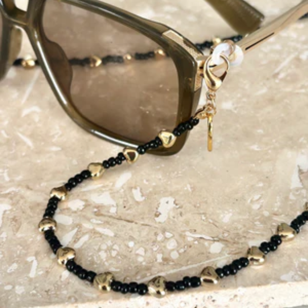 Sunglass Chain / Love Black