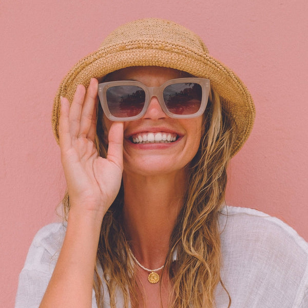 Harlow Sunglasses / Cream + Rosewood Gradient